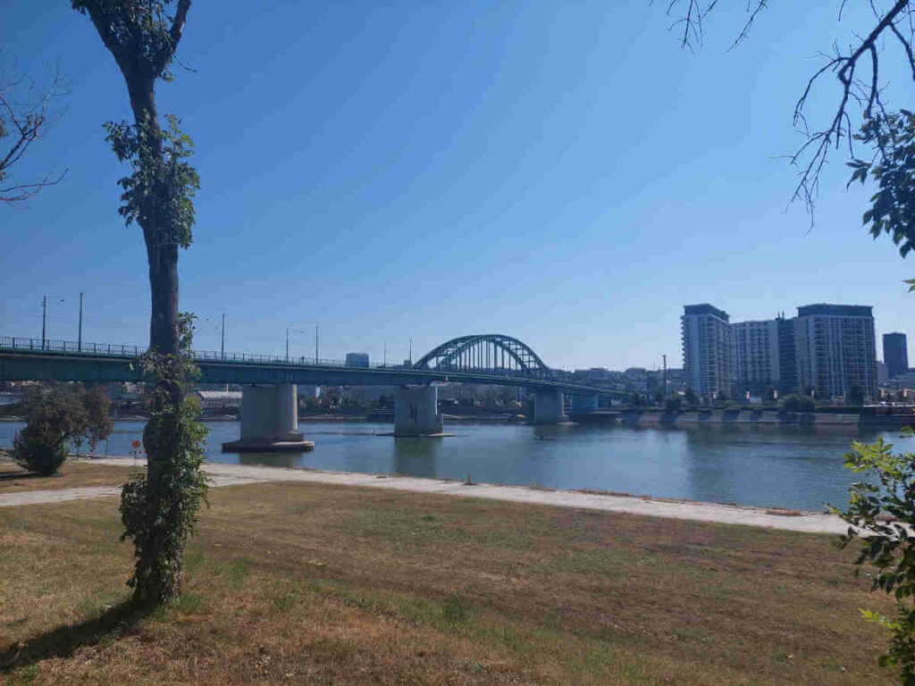 The Old Sava Bridge, as seen from Novi Beograd