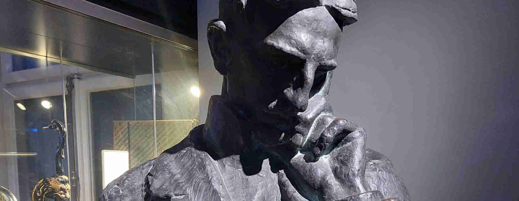 Nikola Tesla statue in the museum dedicated to the scientist